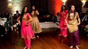 Yoked creation is a tamil entertainment channel. Sisters Of The Groom Dance From Indian Pakistani Wedding Youtube