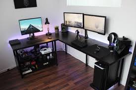 Small Updates Of My Battlestation In 2017 Video Game Rooms Gaming Desk Desk Setup