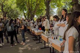 Colegiul național „mihai eminescu, bucurești. Dragi Elevi Colegiul National Mihai Eminescu Iasi Facebook