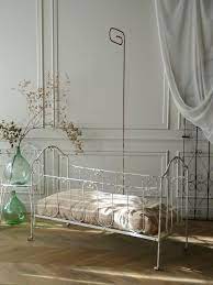 antique interior french furniture home decor baby bed iron white france アンティーク フレンチインテリア アイアンベッド ベビーベッド インテリア 家具 フランスアンティーク ベビーベッド インテリア 家具 フランス インテリア
