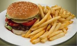اضرار الهمبورجر الجاهز.. أبرزها الإصابة بأمراض القلب ...