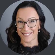 Erin Doak's Instagram, Twitter & Facebook