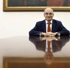 The vatican bank was the perfect place to hide billions in stolen wartime loot. Intrigen Des Klerus Gegen Den Prasidenten Der Vatikanbank Welt