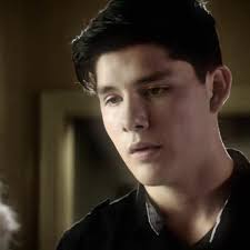 i edited this very cringe scene for you zaya shippers and for clout 💁🏾‍♀️  #fyp #fyp#fyp#degrassinextgeneration #zigdegrassi #mayadegrassi