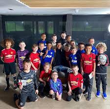 Rashford was probably 5/10 in my book but it was a largely poor performance with a moment of real quality for the assist. Manchester United Striker Marcus Rashford Awarded Mbe In Queen S Birthday Honours Australiannewsreview