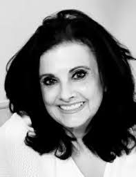 Marcia Kay's Instagram, Twitter & Facebook