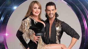 Enikõ détár was born on february 26, 1964 in budapest, hungary. Dancing With The Stars Gabriela Spanic Kal Es Kiss Ramonaval Tamad A Tv2 24 Hu