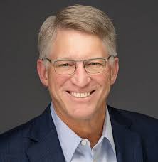 Best St. Louis Headshot Photographer. Look your very best.