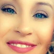 Laura Remley's Instagram, Twitter & Facebook