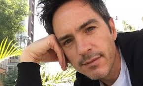 La actriz ha dejado en claro que mauricio ochmann forma parte del pasado e incluso la familia derbez parece aceptar este nuevo romance con el influencer de viajes. D0dza2w4itncsm