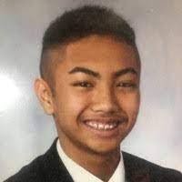 Alexander Macabuhay's Instagram, Twitter & Facebook