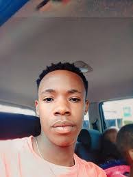 Joel Kingston's Instagram, Twitter & Facebook