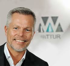 Jamie Nau's Instagram, Twitter & Facebook