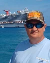 Richard Hempel's Instagram, Twitter & Facebook