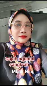 Grenengan Ati Dina Iki Muly De La Vega.......** **Sing becik jebule  ketampik lan sing ala malah ketampa!** Kita kabeh mesthi wis kerep mireng  sesanti “Becik ketitik, ala ketara”. Luwih jangkepe ukara saka