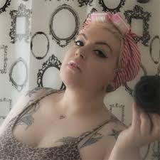 Vintage Style Hair Tutorial #1