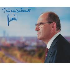 This property has good facilities for families. Jean Castex Autograph