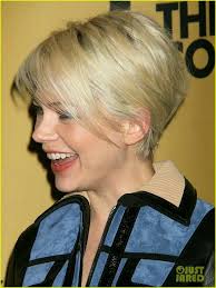 Michel Lechene Adli Kullanicinin Short Hair Styles Panosundaki Pin Pixie Sac Pixie Sac Kesimleri Sac Kesimleri