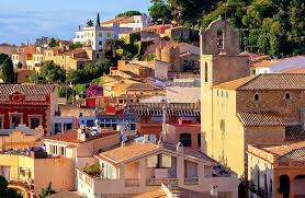Immo costa brava, seit 2008 als immobilienagentur in empuriabrava und roses gegründet, arbeitet mit einer vielzahl von vermietungsagenturen in spanien zusammen, die ihre ferienhäuser zur miete an der costa brava auf unserer vermietungswebsite für ihren schönsten sommerurlaub veröffentlichen. 19 488 Ferienwohnungen Ferienhauser An Der Costa Brava