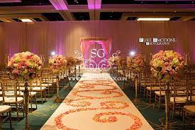 Suhaag Garden Indian Florida Wedding Decorators Event Design Event Decor Hilton Orlando Bonnet Indian Wedding Decorations Glam Wedding Decor Wedding Aisle