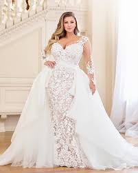 There are so many different kinds and types of plus size wedding dresses. Plus Size Wedding Dresses A Jaw Dropping Guide