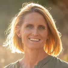 OUR SAFARI EXPERTS » The Safari Collection