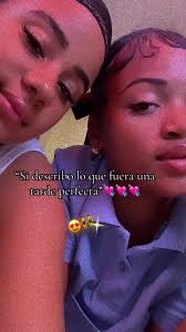 Esqueleto Gigante en Comedia: ¡Momentos Divertidos!