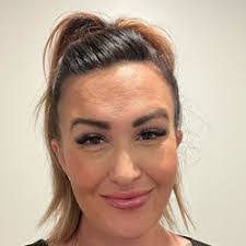 Alisha Engel's Instagram, Twitter & Facebook