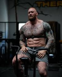 The defending champion was oleksii novikov of ukraine, however, he failed to progress to the final after coming 4th in his heat. Hafthor J Bjornsson Thorbjornsson Twitter