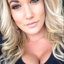 Alexis Wade's Instagram, Twitter & Facebook