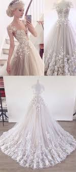 Elegant Illusion Tulle Bridal Dress With Lace Appliques Fashion Court Train Flower Wed Wedding Dress Champagne Diamond Wedding Dress Wedding Dresses For Girls