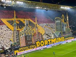 Die anhänger des bvb zeigten unter dem motto. Tifotv Borussia Dortmund Vs Eintracht Frankfurt 14 02 2020 Tifotv Ultras Tifo Choreo Bvb Borussiadortmund Frankfurt Choreography Germany Facebook