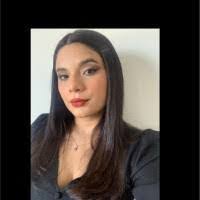 Selma Wade's Instagram, Twitter & Facebook