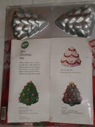Use 1 1/2 cups flour. Amazon Com Mini Christmas Tree Cake Muffin Pan 6 Molds 1 5 Deep Kitchen Dining