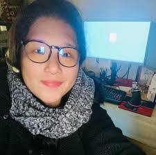 Elisa Ayers's Instagram, Twitter & Facebook