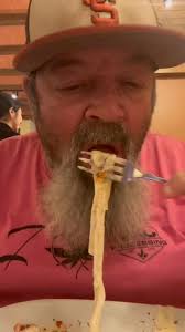 Who doesnt love some Olive Garden???? Thats sone real italian food!!!!