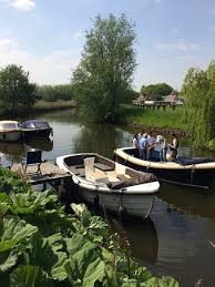 Ondanks onze eerdere overwinning tegen fc barcelona zien we toch af van deelname aan de super league. Lokeren Photos Featured Images Of Lokeren East Flanders Province Tripadvisor