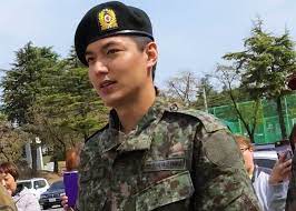 His exit from the military has gone viral on twitter's worldwide trend. All About Lee Min Ho S Military Service With The Discharge Date Channel K