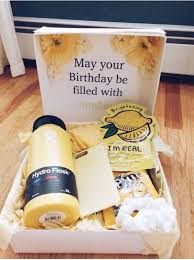 Birthday Gift For Bestie Ideas Vsco A Happy Place Coworker Birthday Gifts Bff Birthday Gift Bff Gifts