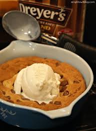 Bj S Deep Dish Pizza Large Easy Pizookie Pizza Cookie Recipe Cookie Pizza How Sweet Eats Just Desserts