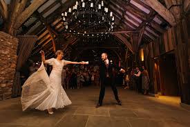 Yorkshire Barn Wedding Emma Roger North Yorkshire Wedding Barn Wedding Barn Wedding Dress Wedding