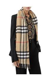Those hogwarts students had no idea what they were missing out on. D3lj4 Burberry Giant Check Icon Stripe Silk Wadded Scarf Stripe Silk Burberry Outfit Cashmere Scarf