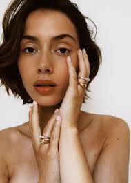 Gem Island Sage Ring in White