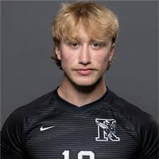 As the semester is coming to a close, students are preparing for their  first job post grad, and college students are looking to score their  internships.