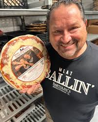 🍕 YES, We Ship Nationwide — and to Canada too! 🇺🇸🇨🇦 Craving  Bartolini's but not local? No problem! We are a family owned business. 📣  Last chance! Today is the last day