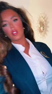 Crystal Overton's Instagram, Twitter & Facebook