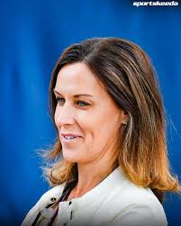 F1 reporter Lee McKenzie reveals a heartbreaking story of online abuse from  fans. 🥺 Read here 👇🏻