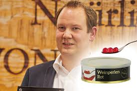 Daniel Kuhnle erhält Startup-Preis für „Weinperlen“