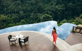 Hanging Gardens In Ubud Bali Ubud Hanging Gardens Resort Poolside Resort