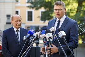 Marcin warchoł, to kolejny kandydat na prezydenta rzeszowa, który zarejestrował swój komitet wyborczy. Warchol W Razie Wygranej Utrzymam Zatrudnienie W Ratuszu Sluzbach I Spolkach Miejskich Polityka I Spoleczenstwo